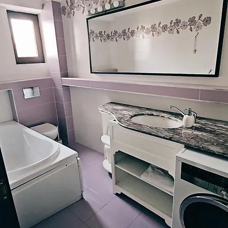 شقة Apartament Central 3 *